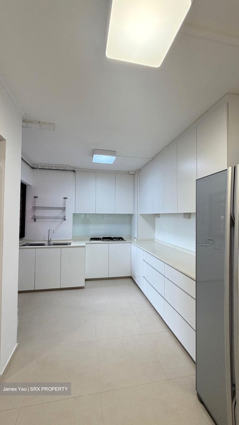 Blk 358 Hougang Avenue 5 (Hougang), HDB Executive #519034371